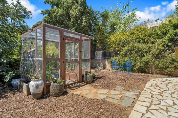705 Valley Drive, Vista, California 92084