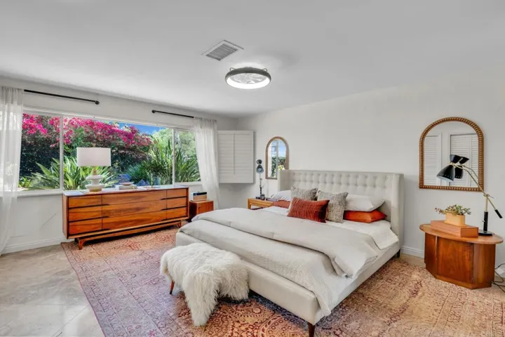 705 Valley Drive, Vista, California 92084