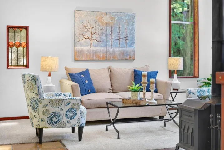 355 Valencia Road, Aptos, California 95003