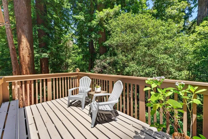 355 Valencia Road, Aptos, California 95003