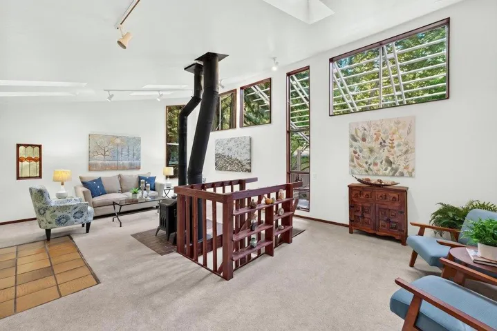 355 Valencia Road, Aptos, California 95003