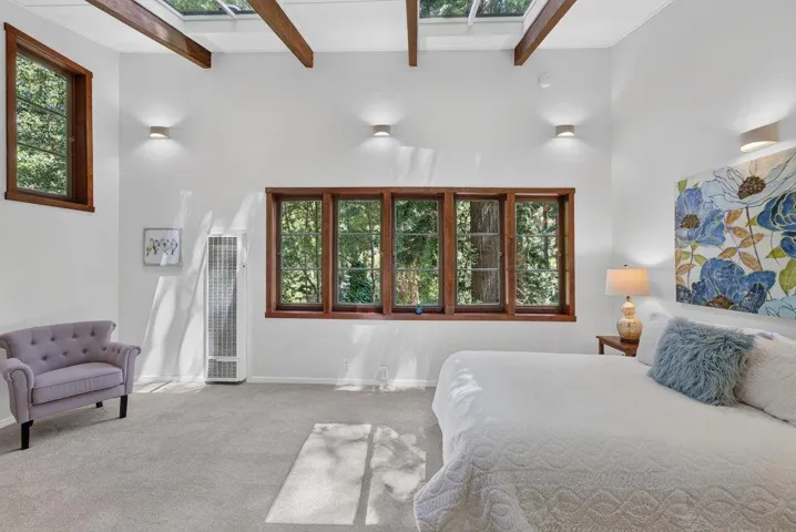 355 Valencia Road, Aptos, California 95003