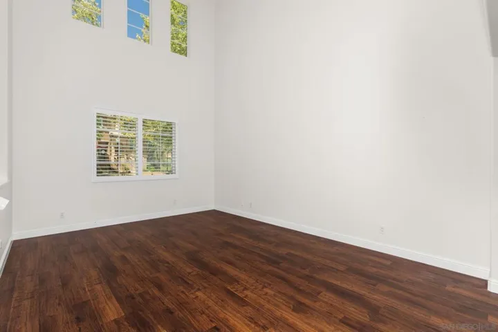 9936 Leavesly Trl, Santee, California 92071