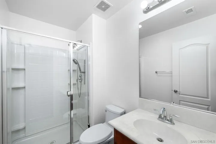 9936 Leavesly Trl, Santee, California 92071