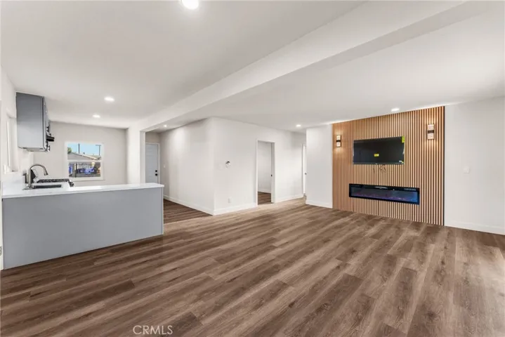 5673 Bella Drive, Riverside, California 92509
