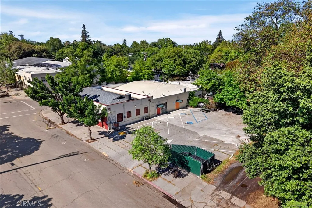 351 E 6th Street, Chico, California 95928 — photo 5
