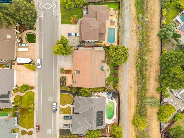 3237 Vera Cruz Dr, San Ramon, California 94583
