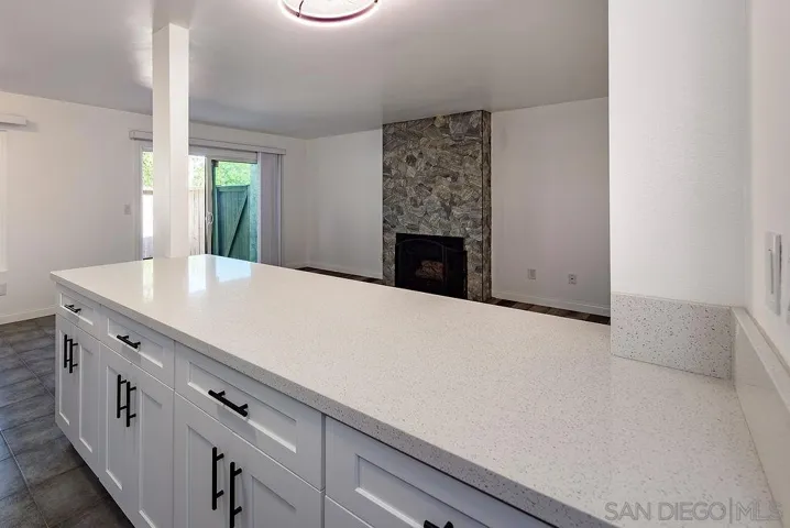 2388 Grand, San Diego, California 92109