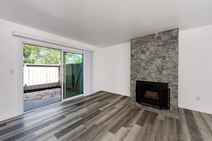 2388 Grand, San Diego, California 92109