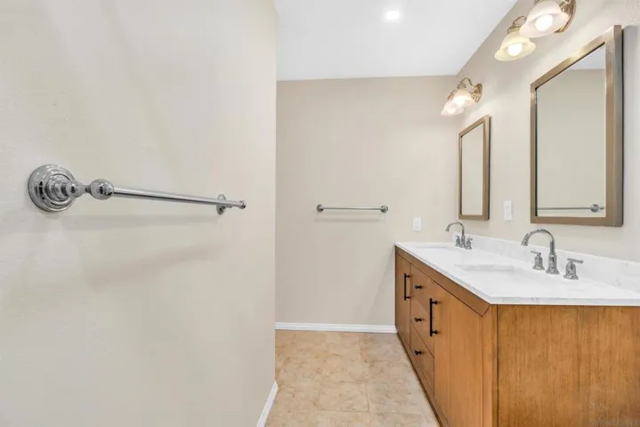 12753 Caminito Cancion 128, San Diego, California 92128