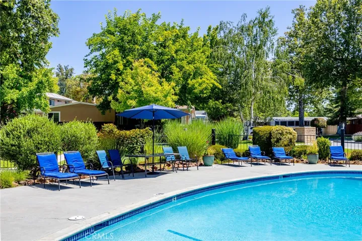 Community pool