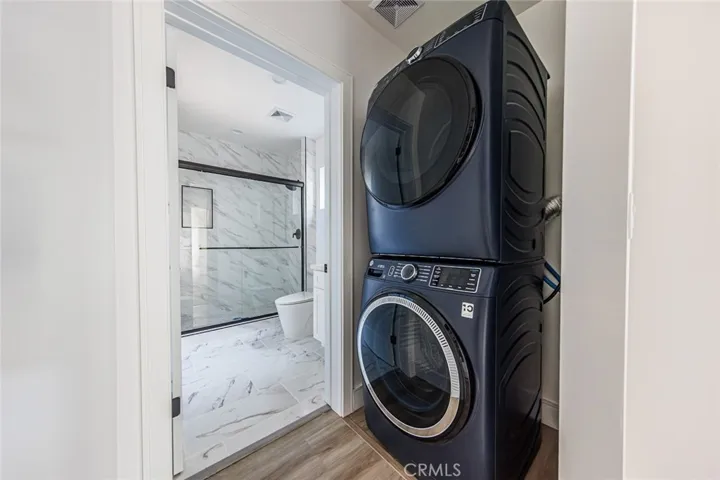 1243 N Sycamore Street, Los Angeles, California 90038