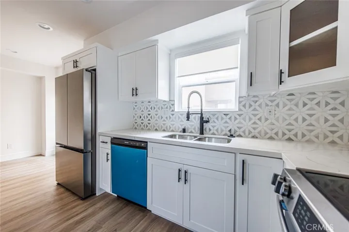 1243 N Sycamore Street, Los Angeles, California 90038