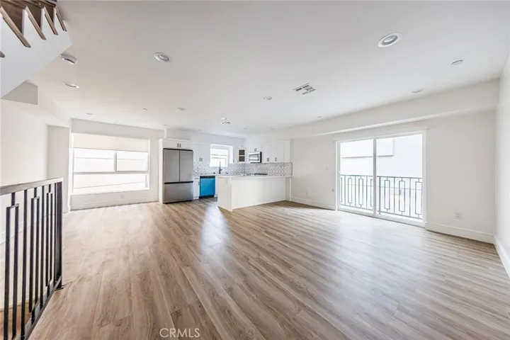 1243 N Sycamore Street, Los Angeles, California 90038