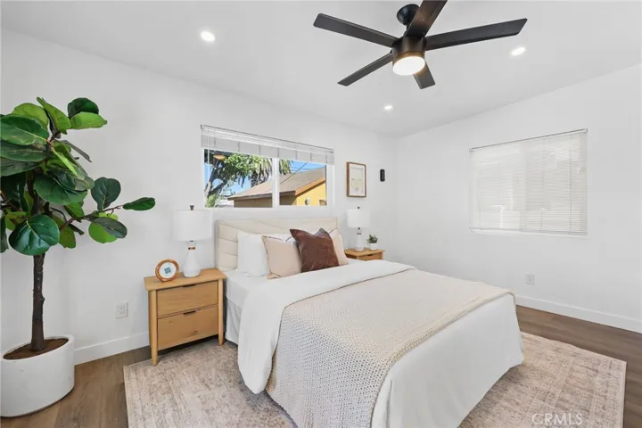 6612 2nd, Los Angeles, California 90043