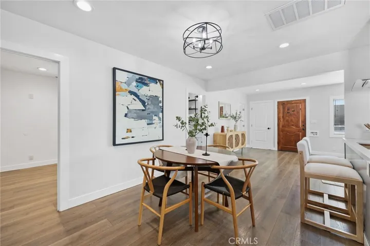 6612 2nd, Los Angeles, California 90043
