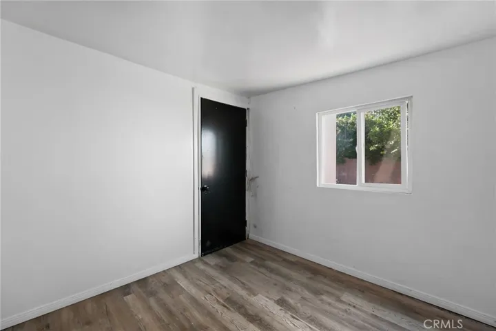 6612 2nd, Los Angeles, California 90043