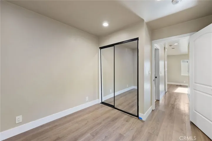 6612 2nd, Los Angeles, California 90043