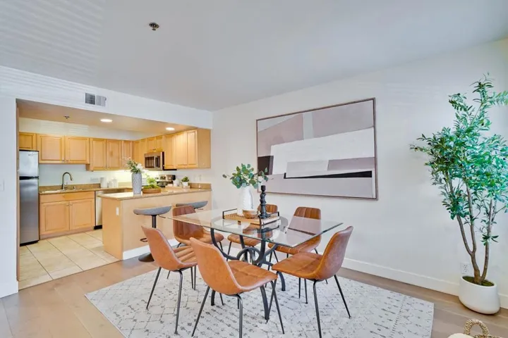 627 E El Camino Real 102, Sunnyvale, California 94087