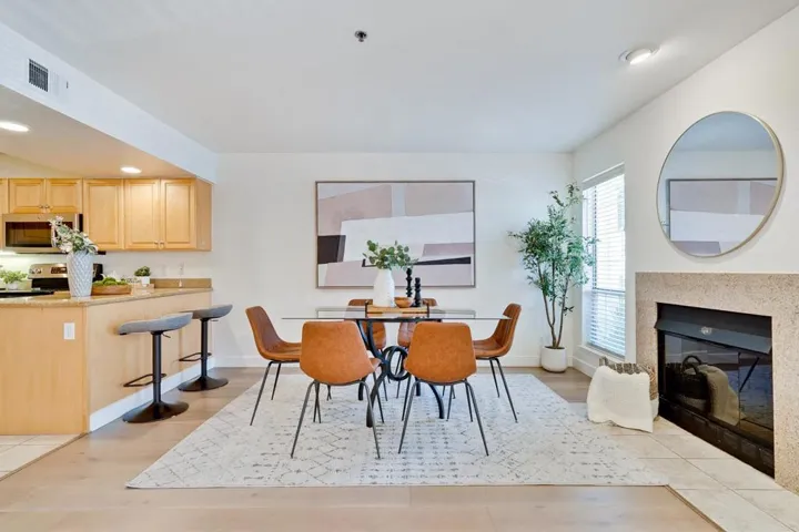627 E El Camino Real 102, Sunnyvale, California 94087