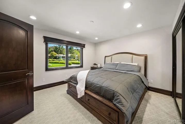 3572 74 Par Four Drive, El Cajon, California 92019