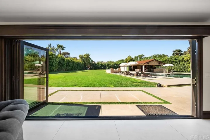 3572 74 Par Four Drive, El Cajon, California 92019