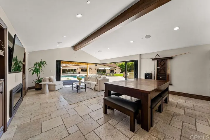 3572 74 Par Four Drive, El Cajon, California 92019