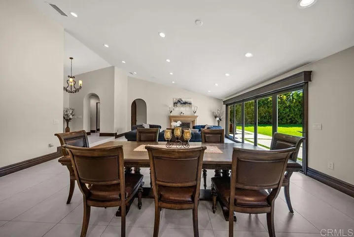 3572 74 Par Four Drive, El Cajon, California 92019