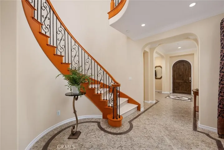 2738 Sleepy Hollow, Glendale, California 91206