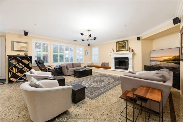 2738 Sleepy Hollow, Glendale, California 91206