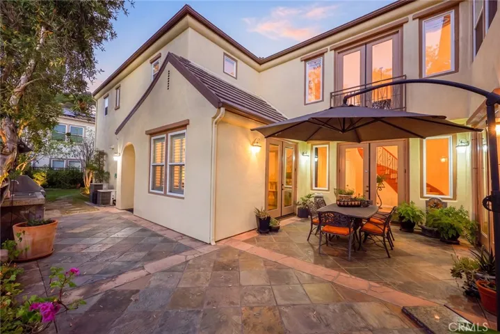 2738 Sleepy Hollow, Glendale, California 91206