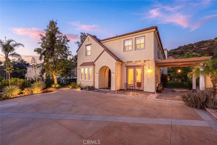 2738 Sleepy Hollow, Glendale, California 91206