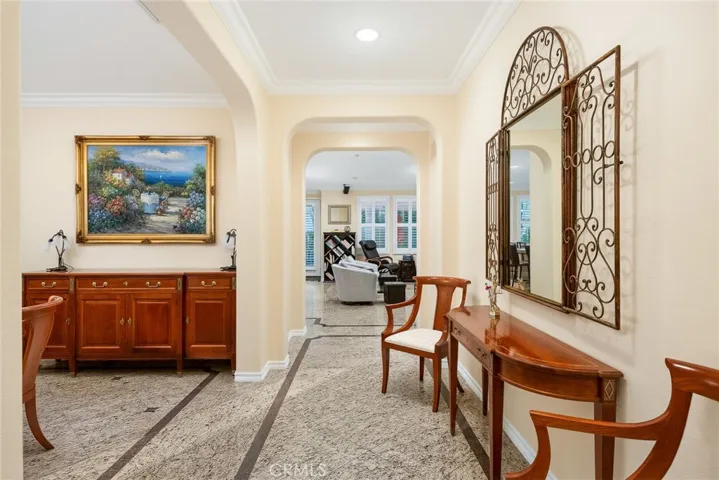 2738 Sleepy Hollow, Glendale, California 91206