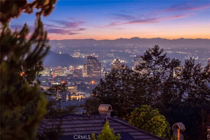 2738 Sleepy Hollow, Glendale, California 91206