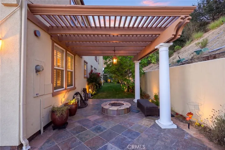 2738 Sleepy Hollow, Glendale, California 91206