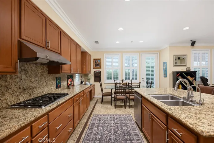 2738 Sleepy Hollow, Glendale, California 91206