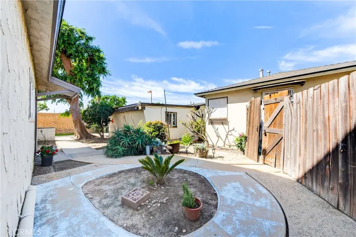 15003 Larch, Lawndale, California 90260