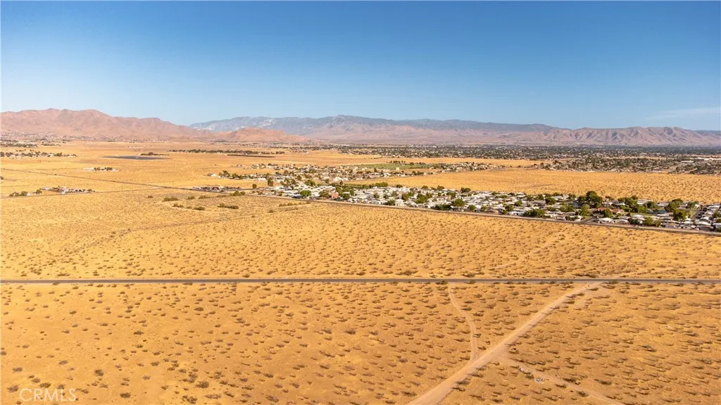 0 Waalew, Apple Valley, California 92307 — photo 5