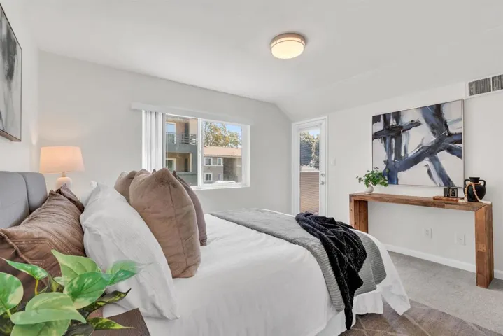 7425 Charmant Dr 2901, San Diego, California 92122