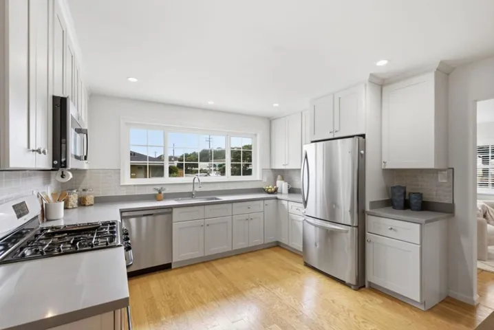 105 Shoreview Avenue, Pacifica, California 94044