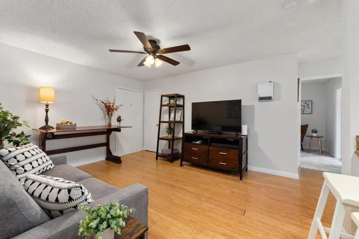 3140 Midway Drive A102, San Diego, California 92110