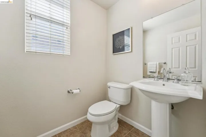 1508 Jetty Dr, Richmond, California 94804