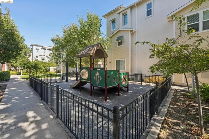 1508 Jetty Dr, Richmond, California 94804