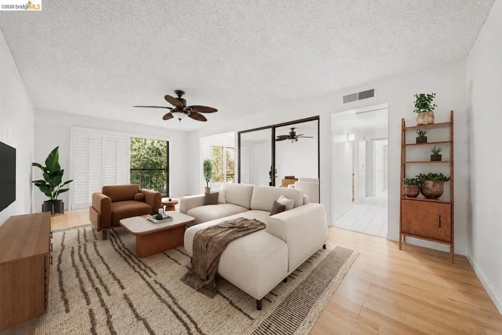 420 N Civic Dr 207, Walnut Creek, California 94596 — photo 5