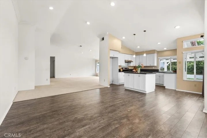 Very open floor plan