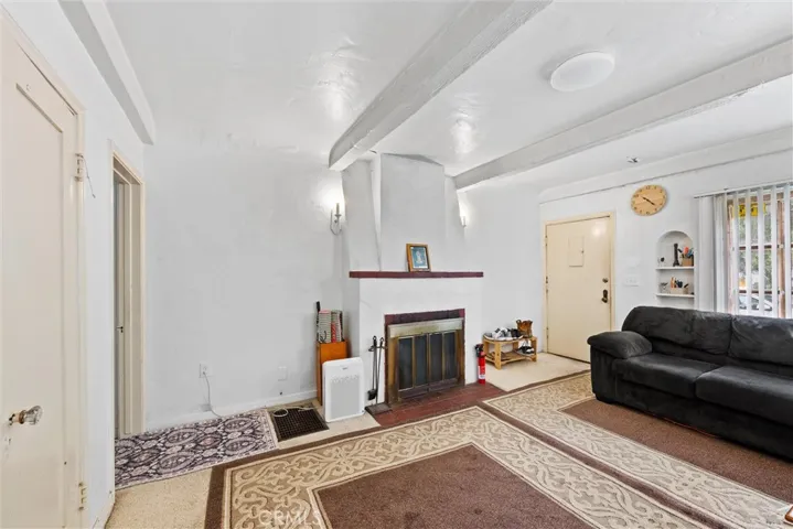 3562 Orange, Long Beach, California 90807