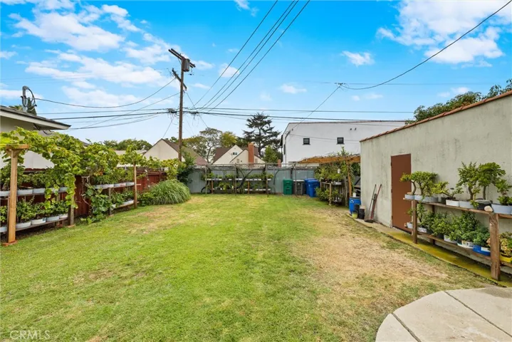 3562 Orange, Long Beach, California 90807
