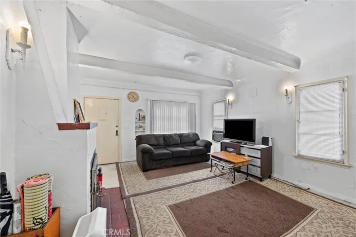 3562 Orange, Long Beach, California 90807