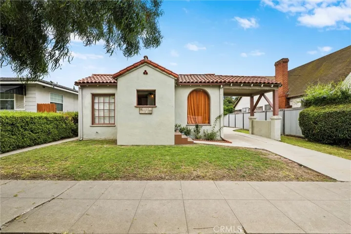 3562 Orange, Long Beach, California 90807