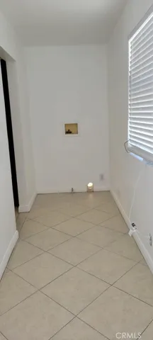Laundry area for stackable Washer/dryer